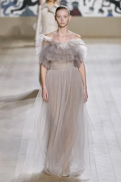 Look 39